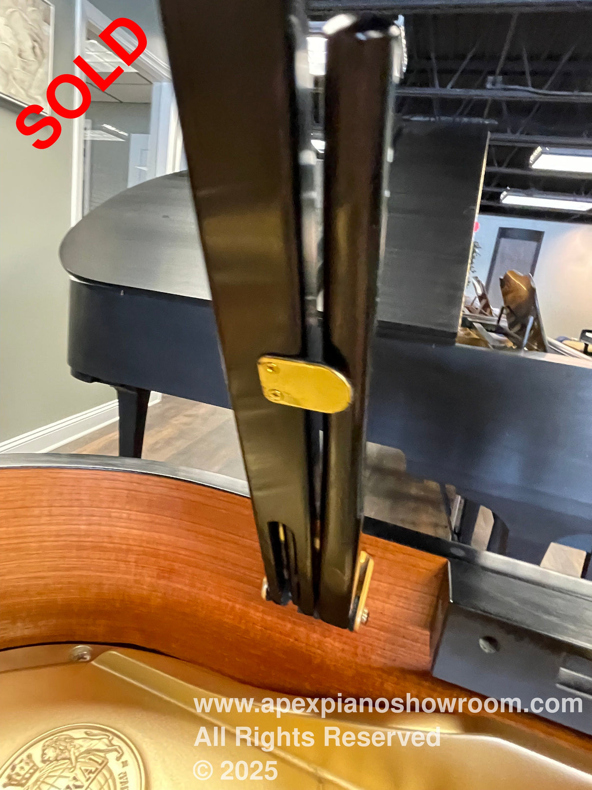 Kawai RX-1 (Used Grand Piano For Sale)