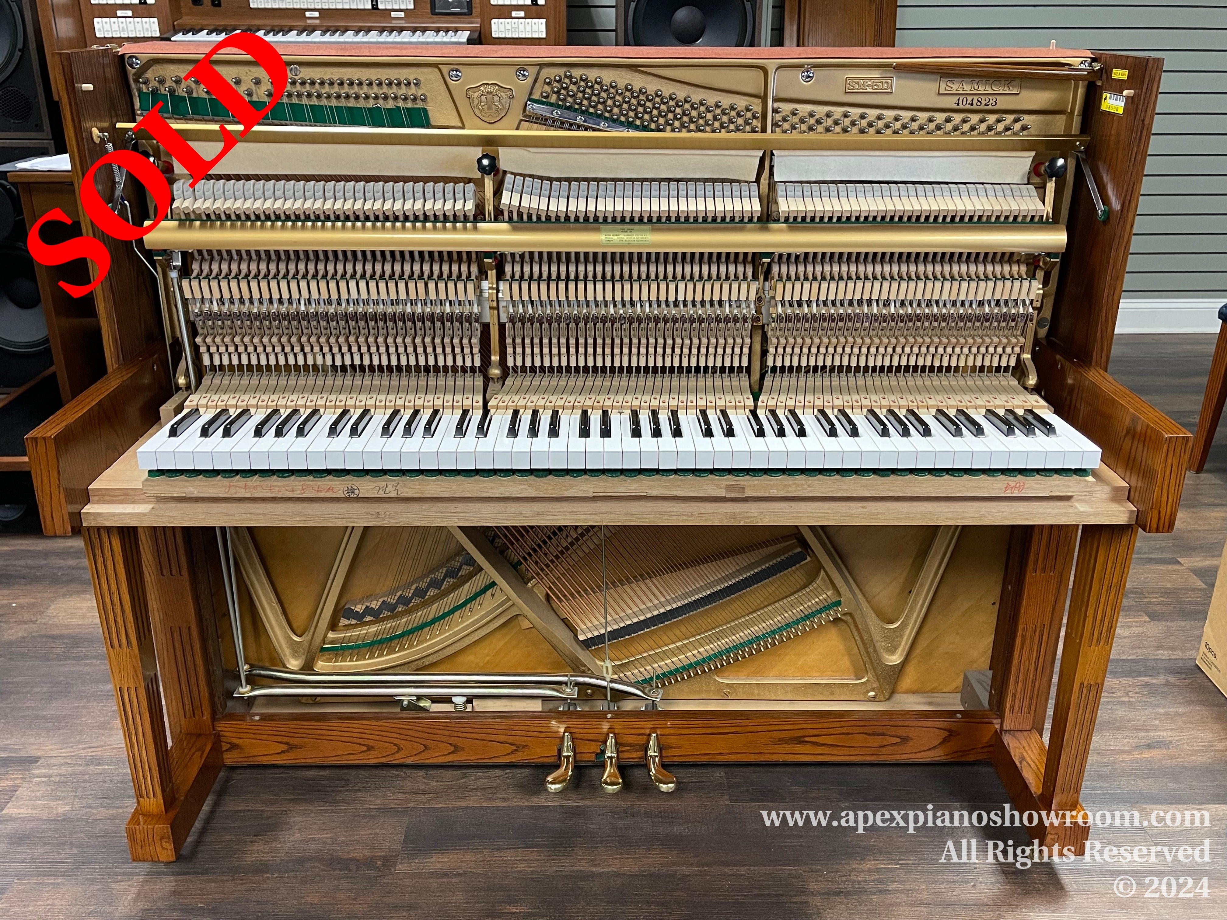 Piano vertical samick hotsell