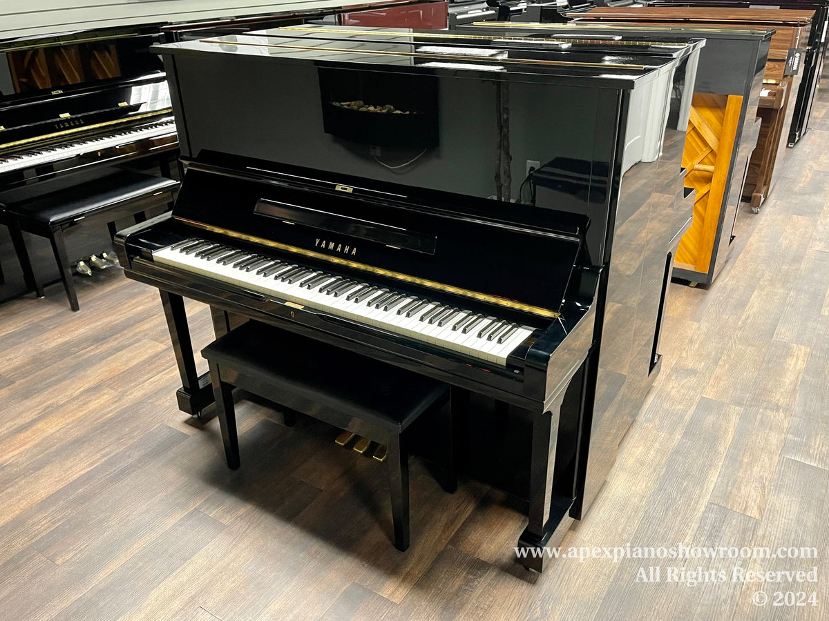 Yamaha U3M (Used Upright Piano For Sale) – Apex Piano Showroom